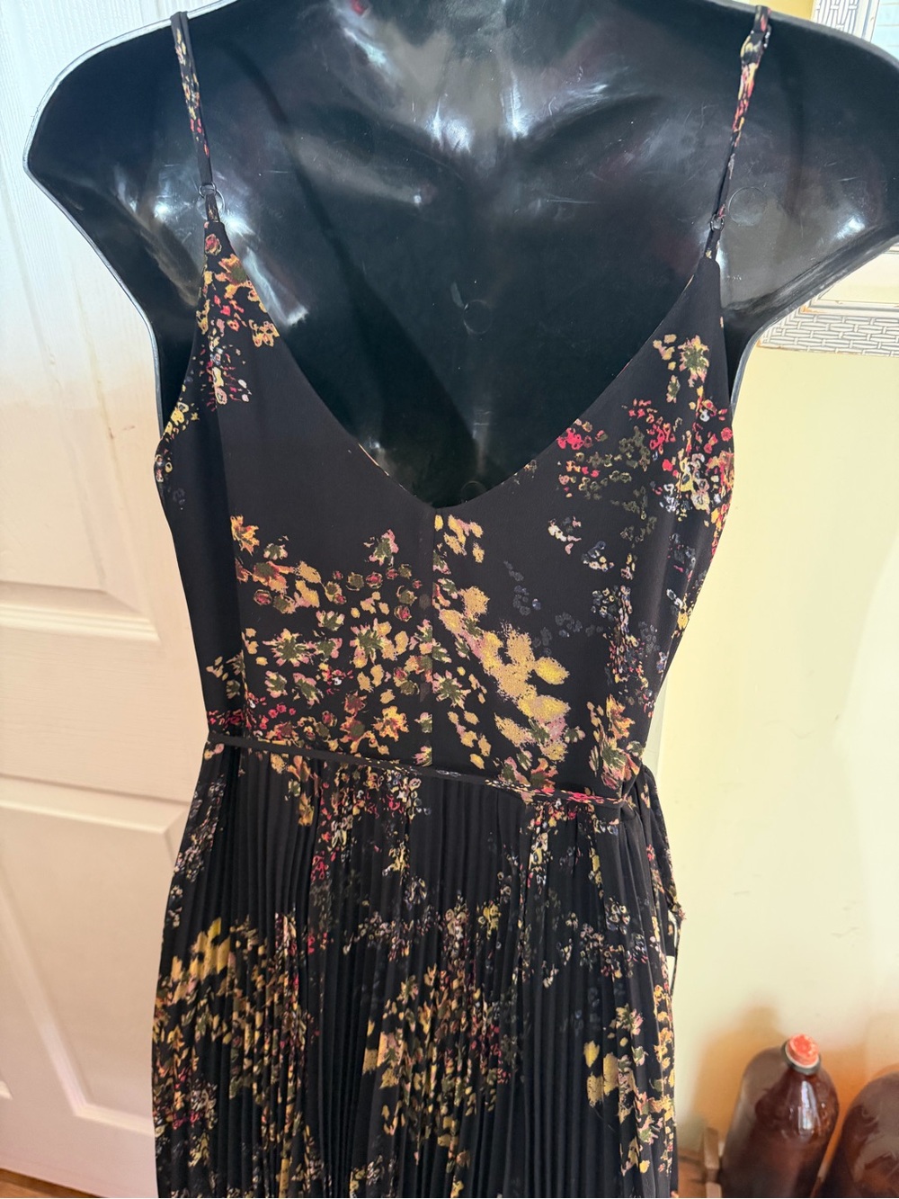 Wilfred Aritzia Beaune wrap dress s - Picture 4 of 8